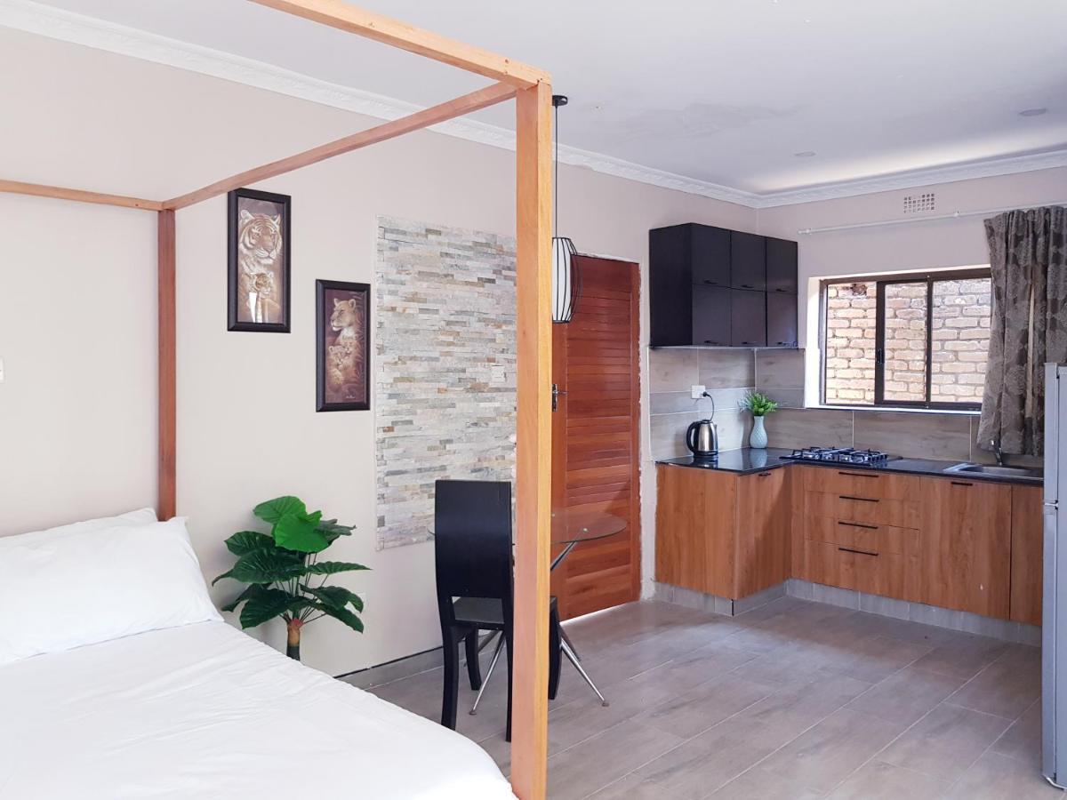 Chinyonga Guesthouse Limbe Dış mekan fotoğraf